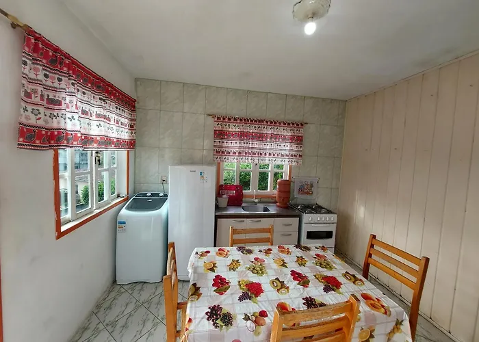 Casa Em Ganchos